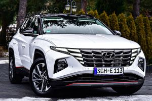 Hyundai Tucson IV 1.6 T-GDi 48V-Hybrid 4WD DCT Blackline 2023