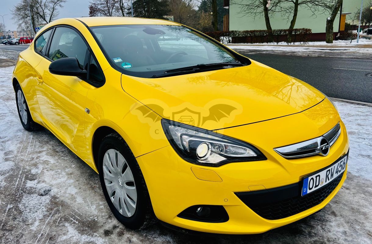 Opel Astra J 2012