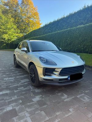 Porsche Macan I 2020