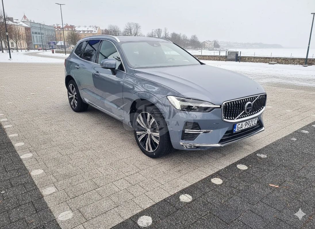 Volvo XC60 II B5 B AWD Plus Bright 2023