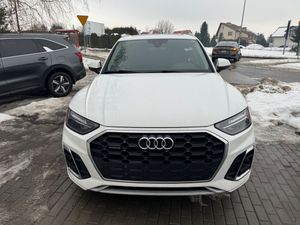 Audi Q5 FY 2.0 TFSI Quattro S tronic sport 2021