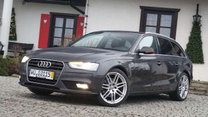 Audi A4 B8 2.0 TDI DPF S line Sportpaket 2012