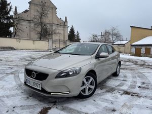 Volvo V40 II D2 2016