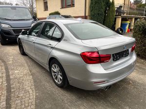 BMW 3 Series F30/F31 330e iPerformance Advantage 2017