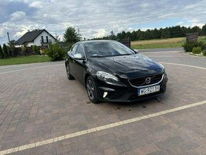 Volvo V40 II 2015
