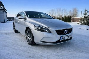 Volvo V40 II 2015