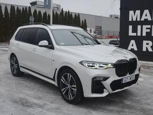 BMW X7 G07 2020