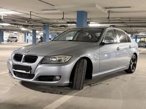 BMW 3 Series E90/E91/E92/E93 320d 2010