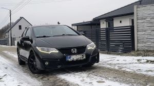 Honda Civic IX 1.8 Sport (ADAS) 2015