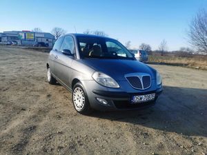 Lancia Ypsilon Y 1.2 16v Argento 2004