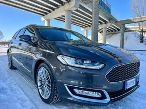 Ford Mondeo Mk5 Vignale 2.0 TDCi PowerShift 2015