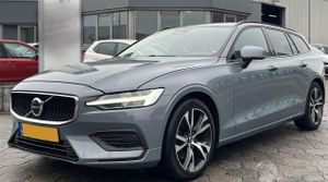 Volvo V60 II B3 B DKG Essential 2022