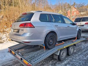 Volkswagen Golf VII 2.0 TDI BlueMotion Technology Allstar 2016