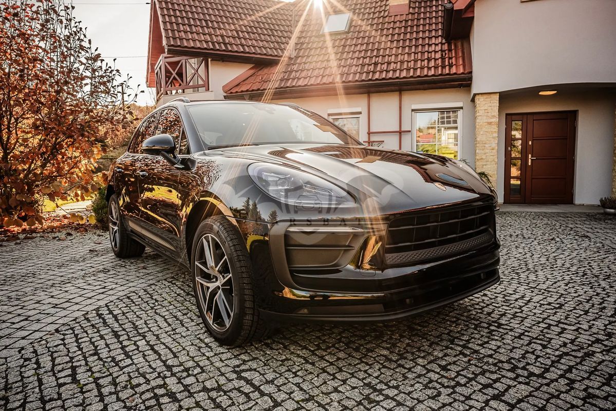 Porsche Macan II Standard 2023