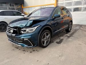 Volkswagen Tiguan II 2.0 TDI SCR 4Mot R-Line DSG 2021