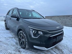 Kia Niro 1.6 GDI Hybrid Business Line 2023