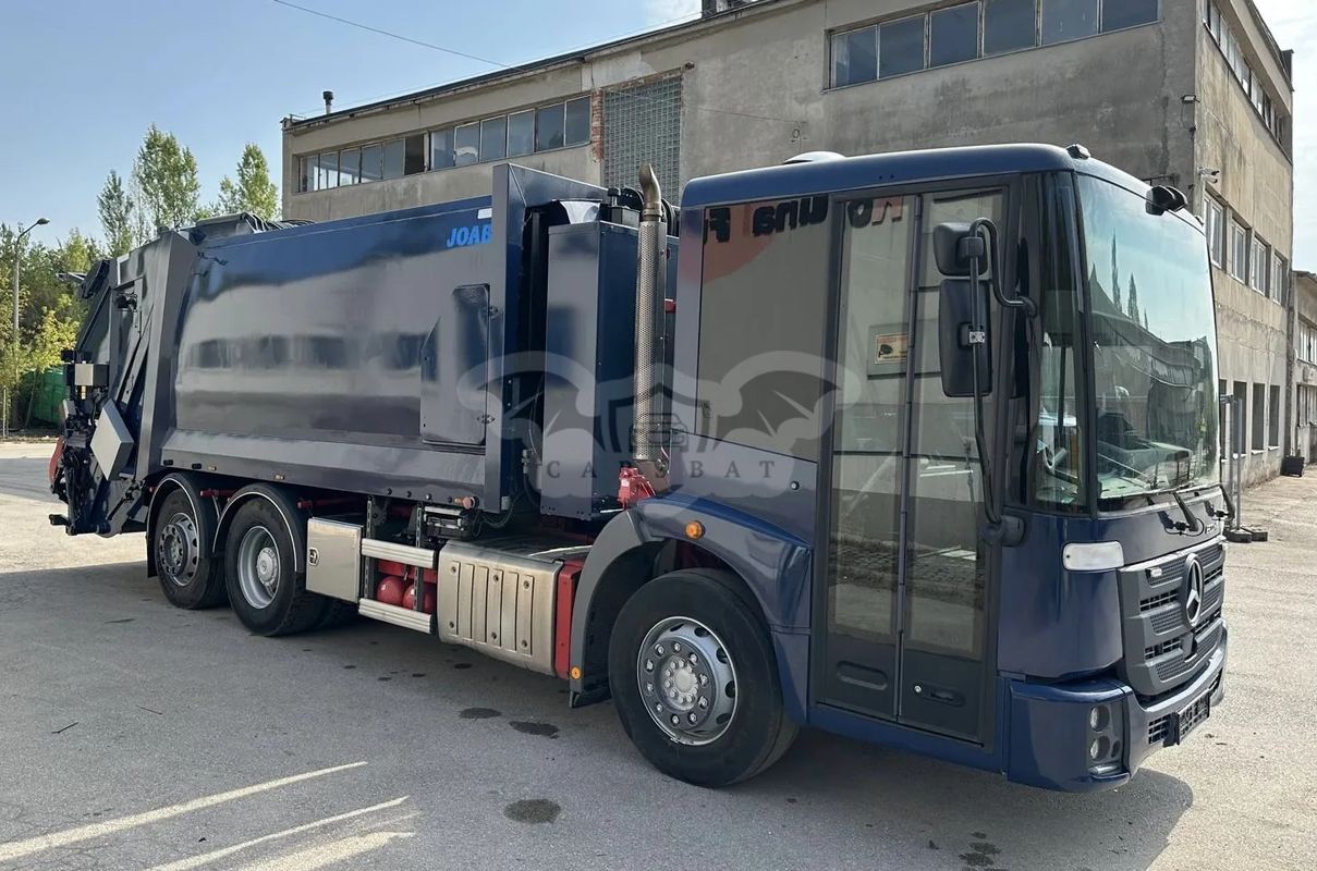 Mercedes-Benz Econic 2014