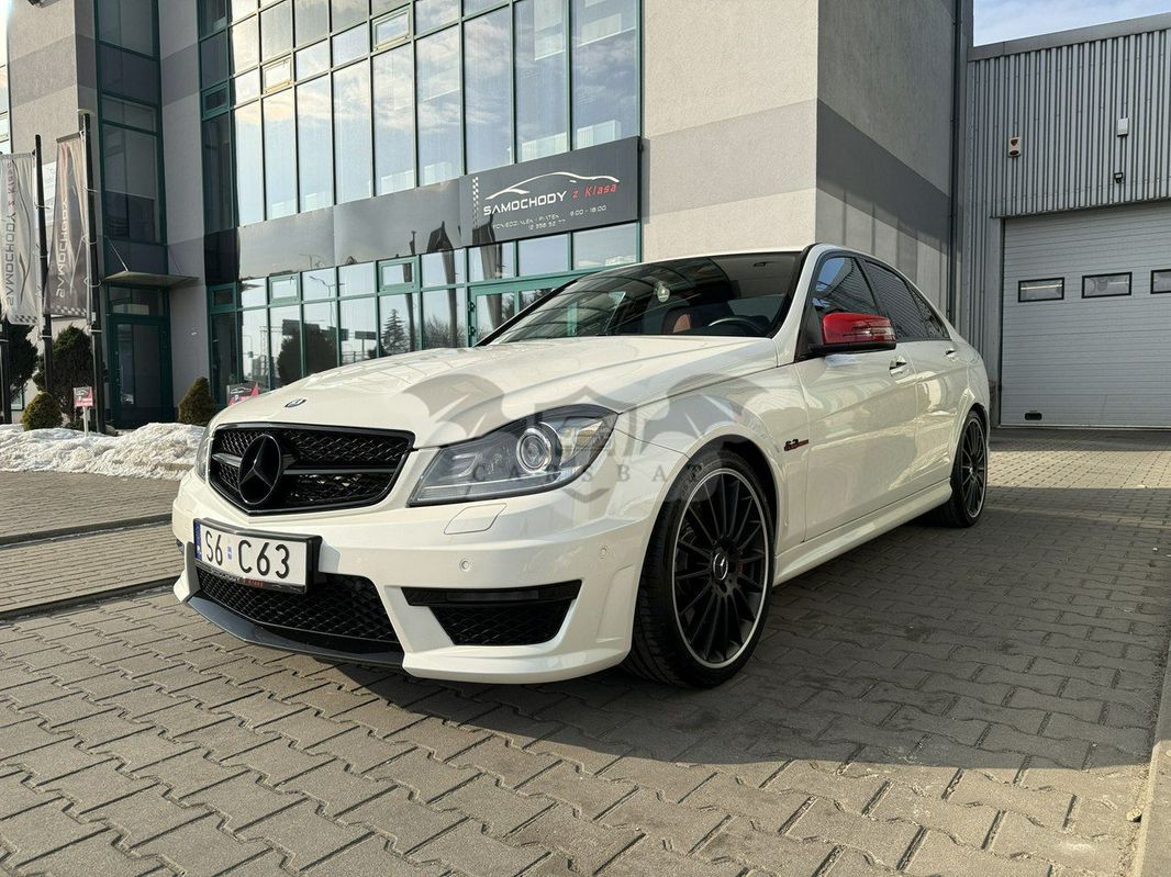 Mercedes-Benz C W204 63 AMG 7G-TRONIC Performance Plus SPORT EDITION 2013