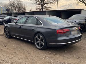 Audi A8 D4 2015