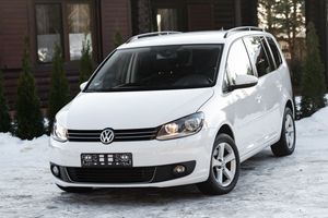 Volkswagen Touran II 2.0 TDI DSG Trendline 2011