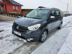 Dacia Lodgy 1.6 SCe Stepway S&S 2019