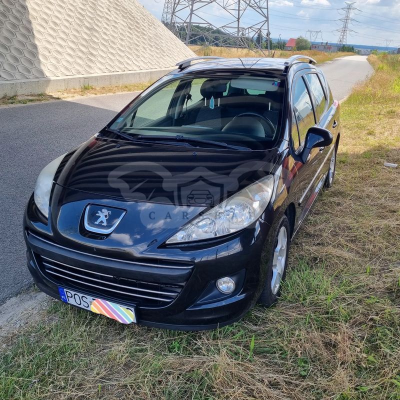 Peugeot 207 120 VTi Outdoor 2011