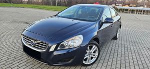 Volvo S60 II D3 Edition Pro 2013