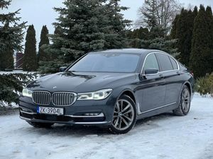 BMW 7 Series G11/12 750i xDrive 2016