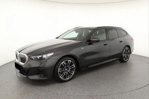 BMW 5 Series G60 520d xDrive 2025