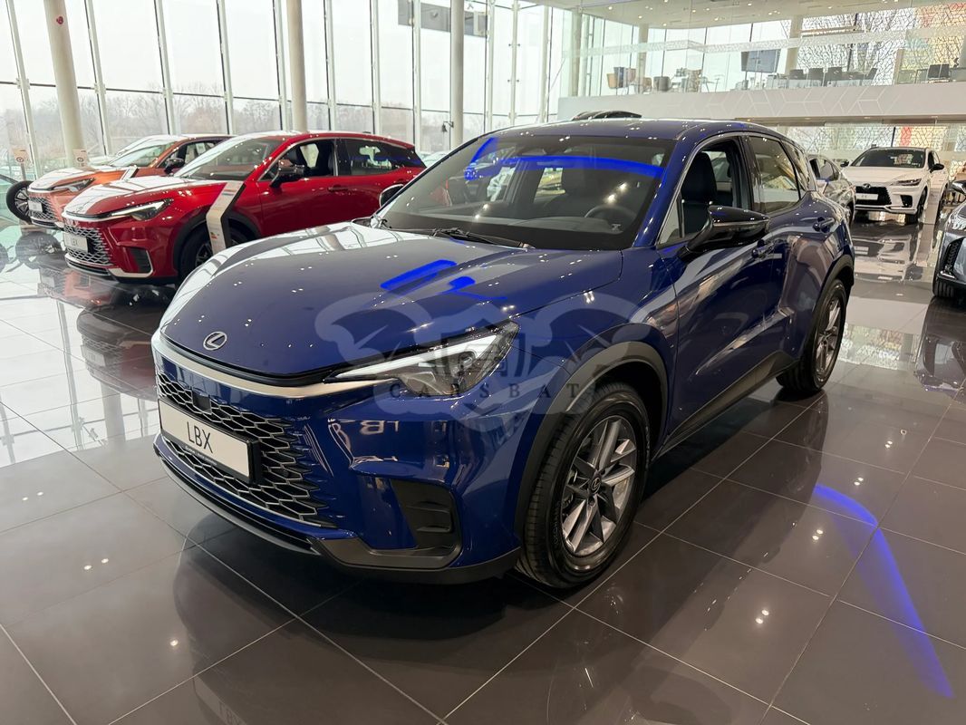 Lexus LBX 1.5 Hybrid 2025