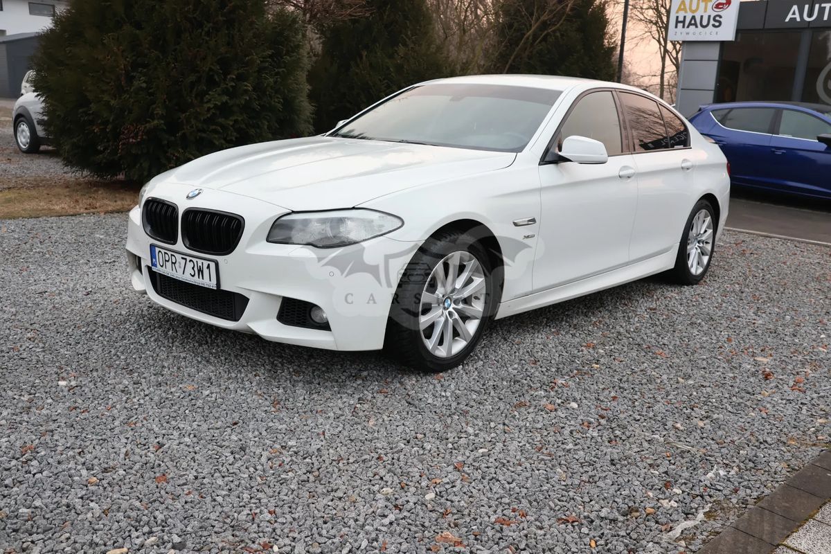 BMW 5 Series F10/F11 525d xDrive Luxury Line 2012