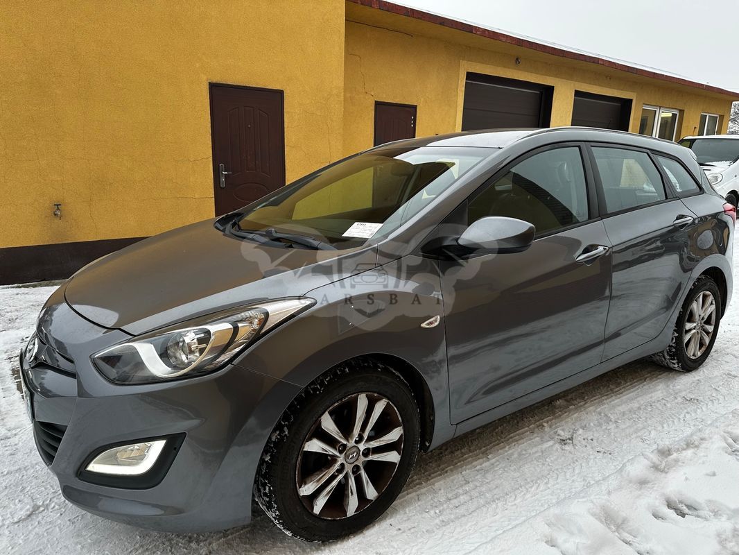 Hyundai i30 II blue 1.6 CRDi Classic 2013