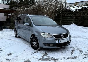 Volkswagen Touran I 1.9 TDI Highline 2009