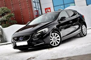 Volvo V40 II D2 Summum 2013