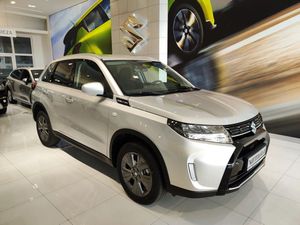 Suzuki Vitara III 1.4 Boosterjet mHEV Premium Plus 2WD 2025
