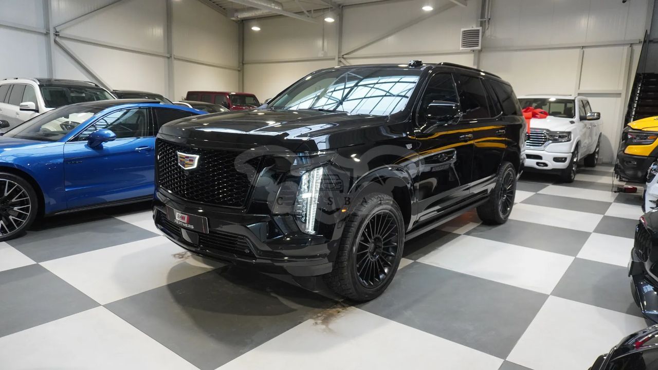 Cadillac Escalade 6.2 V8 AWD AT Platinum 2025