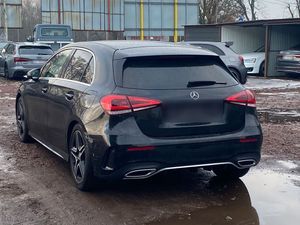 Mercedes-Benz A W176 180 AMG Line 7G-DCT 2022