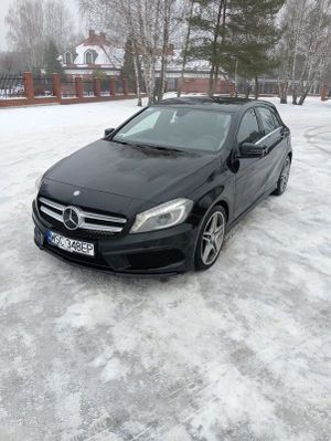 Mercedes-Benz A W176 180 7G-DCT AMG Line 2015