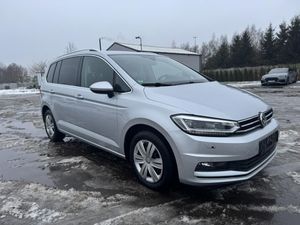 Volkswagen Touran III 2.0 TDI SCR DSG Highline 2017