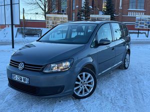 Volkswagen Touran II 1.6 TDI DPF BlueMotion Technology Trendline 2011