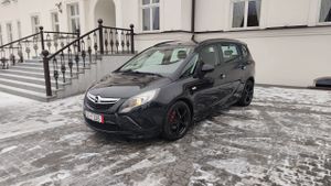 Opel Zafira C Tourer 1.4 Turbo Sport 2012
