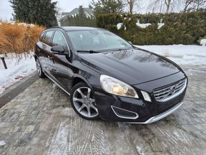 Volvo V60 I DRIVe Summum 2012