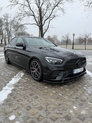 Mercedes-Benz E W213 220 d AMG 2021