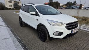 Ford Kuga II 1.5 EcoBoost 2x4 Trend 2017