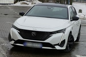 Peugeot 308 P5 BlueHDi FAP 130 EAT8 Stop & Start GT 2022