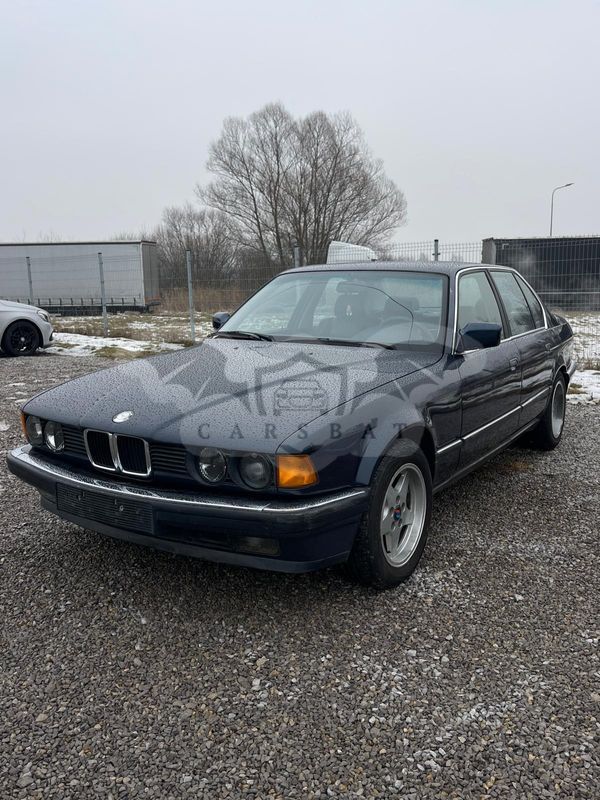 BMW 7 Series E32 1988