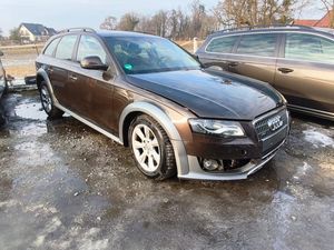 Audi A4 B8 2.0 TFSI S tronic 2011