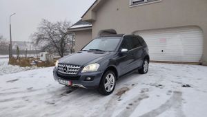 Mercedes-Benz ML W164 350 CDI 4Matic 7G-TRONIC DPF Grand Edition 2010