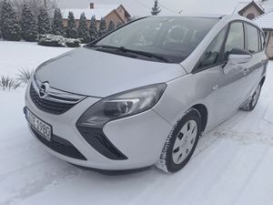 Opel Zafira C 2016