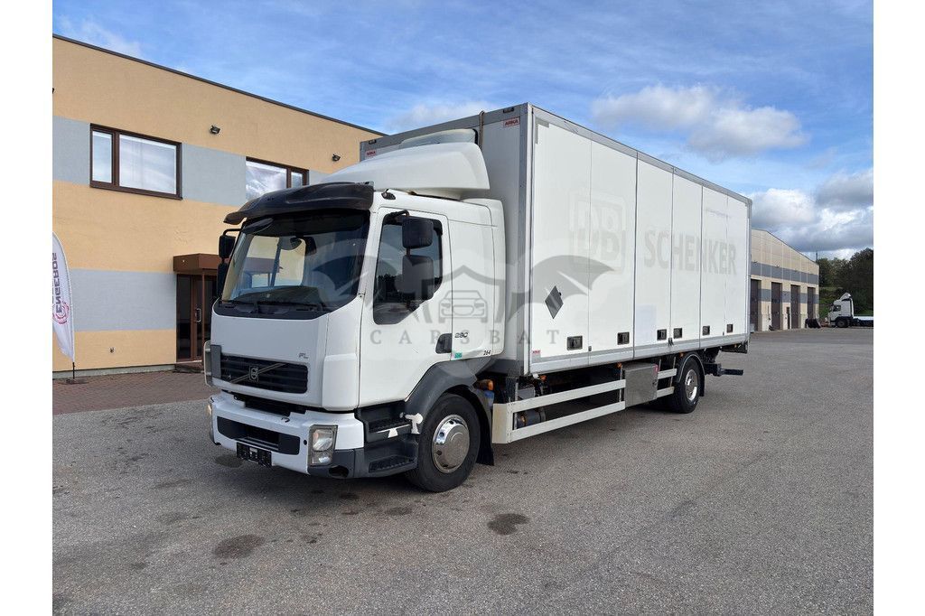 Volvo FL 2012